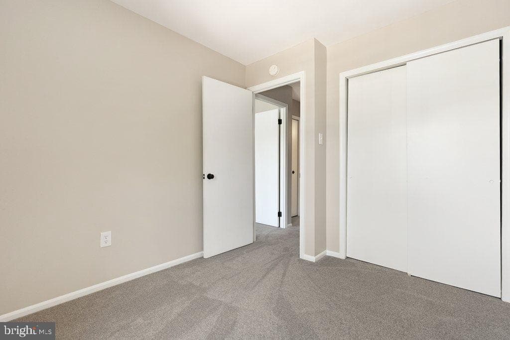 4723 Leyden Way photo 34