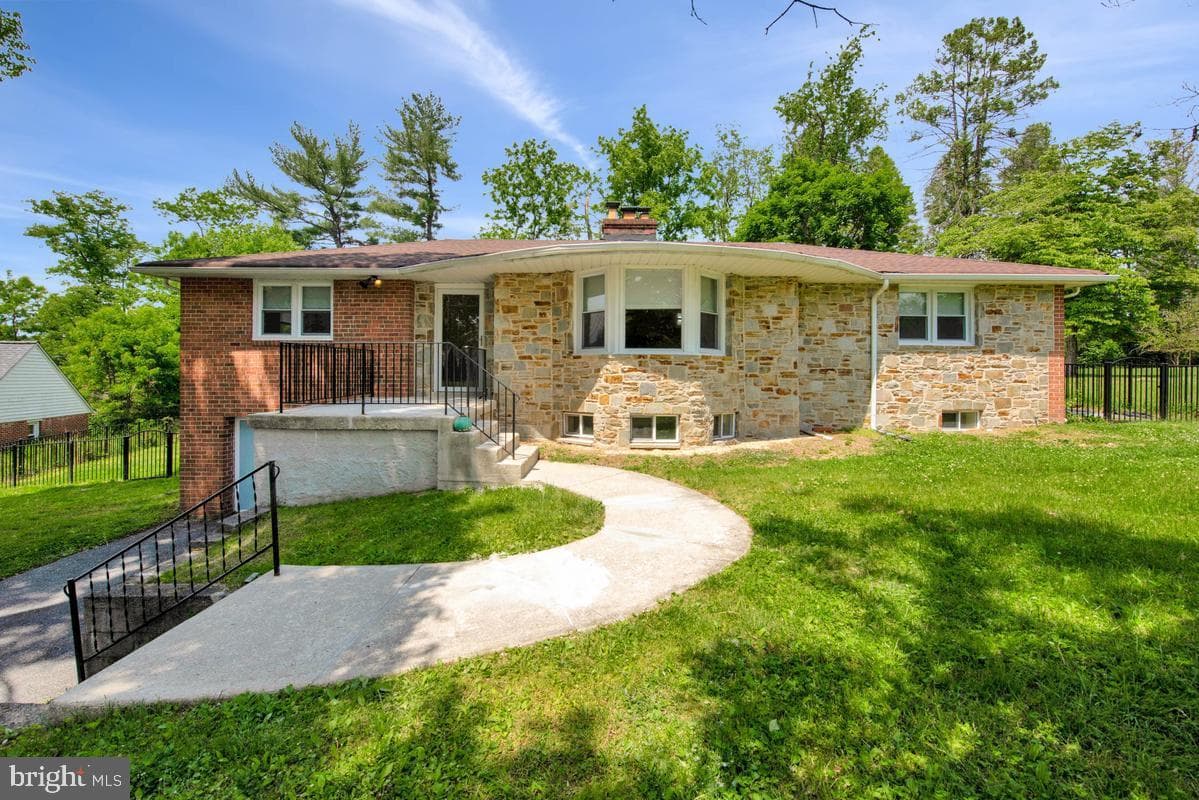 8530 Linwood Drive, Ellicott City