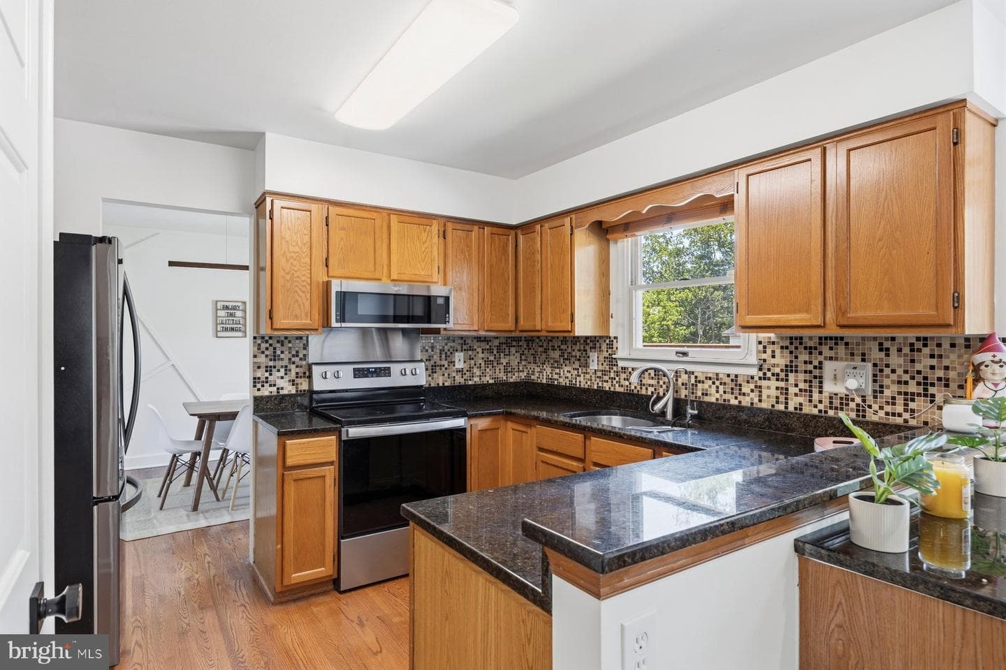 3619 Saint Johns Lane photo 10