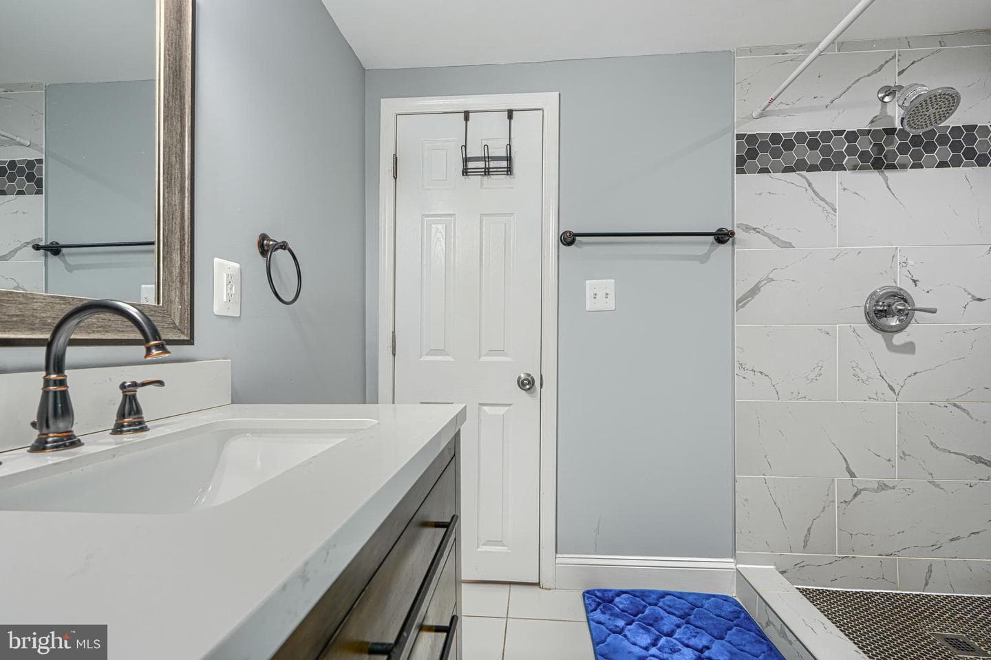 5797 Railroad Avenue photo 26