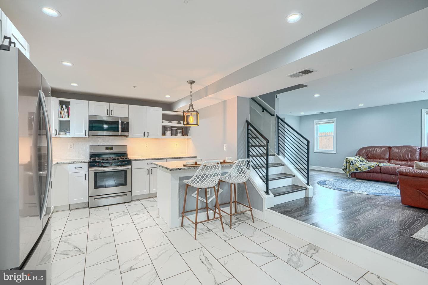 5797 Railroad Avenue photo 3