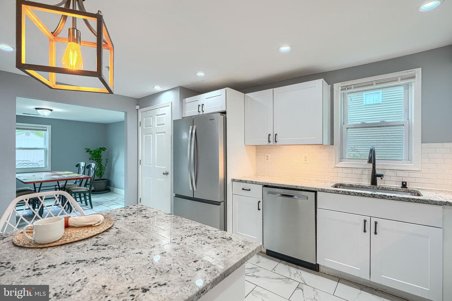 5797 Railroad Avenue photo 4