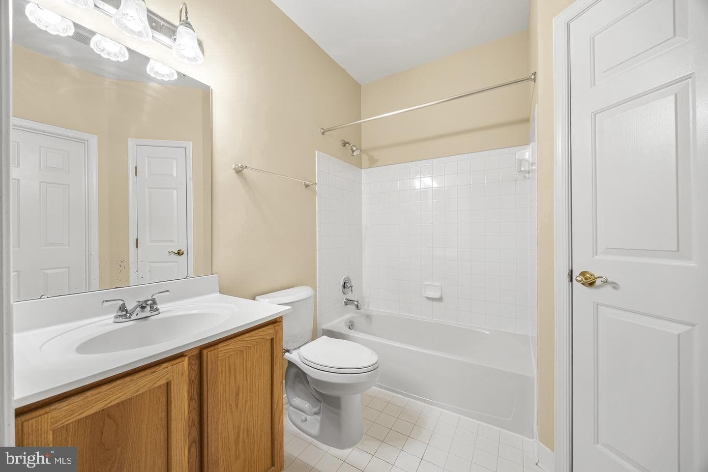 5925 Abrianna Way #c photo 9
