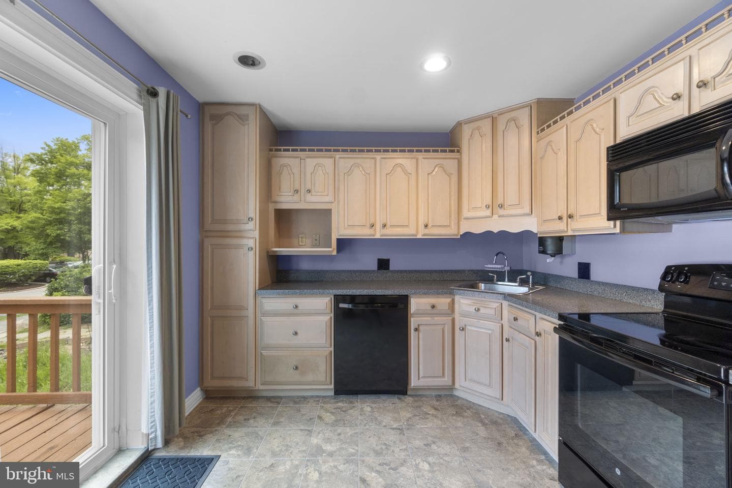 8858 Blade Green Lane photo 5