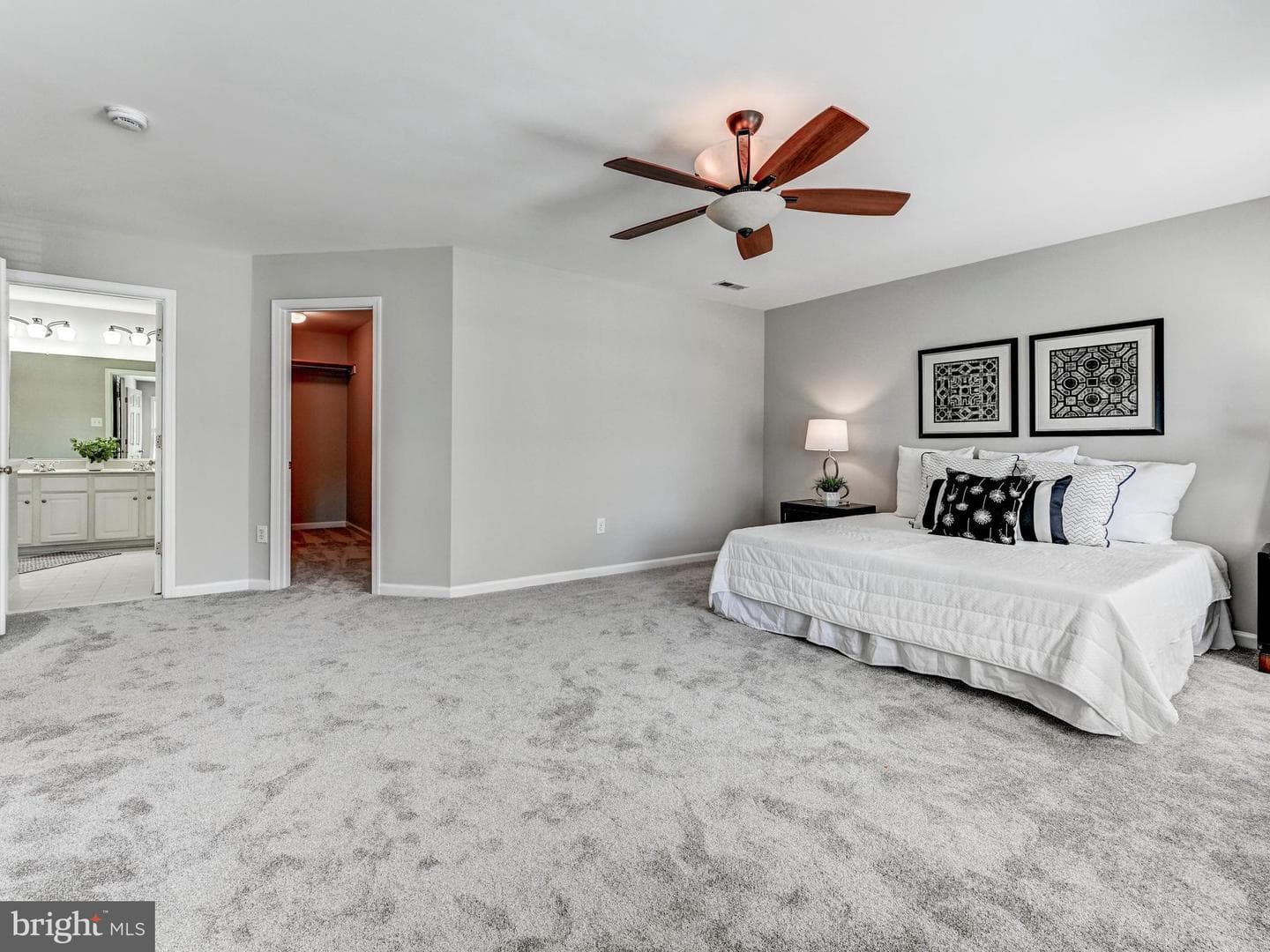 5913 Bright Flow Mews photo 34