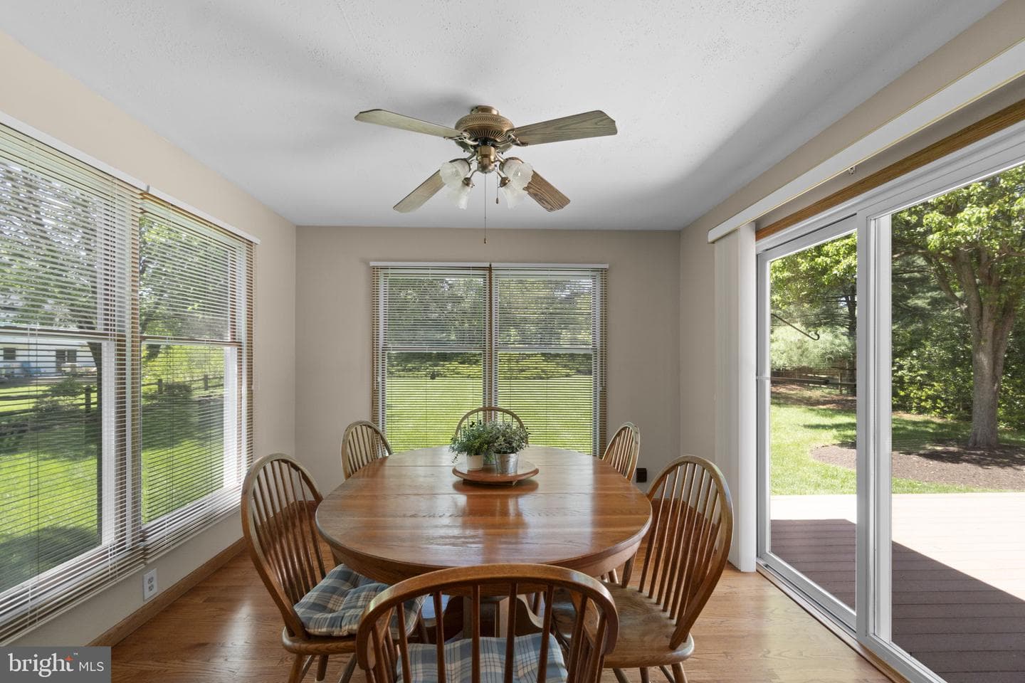 9460 Single Bird Lane photo 8
