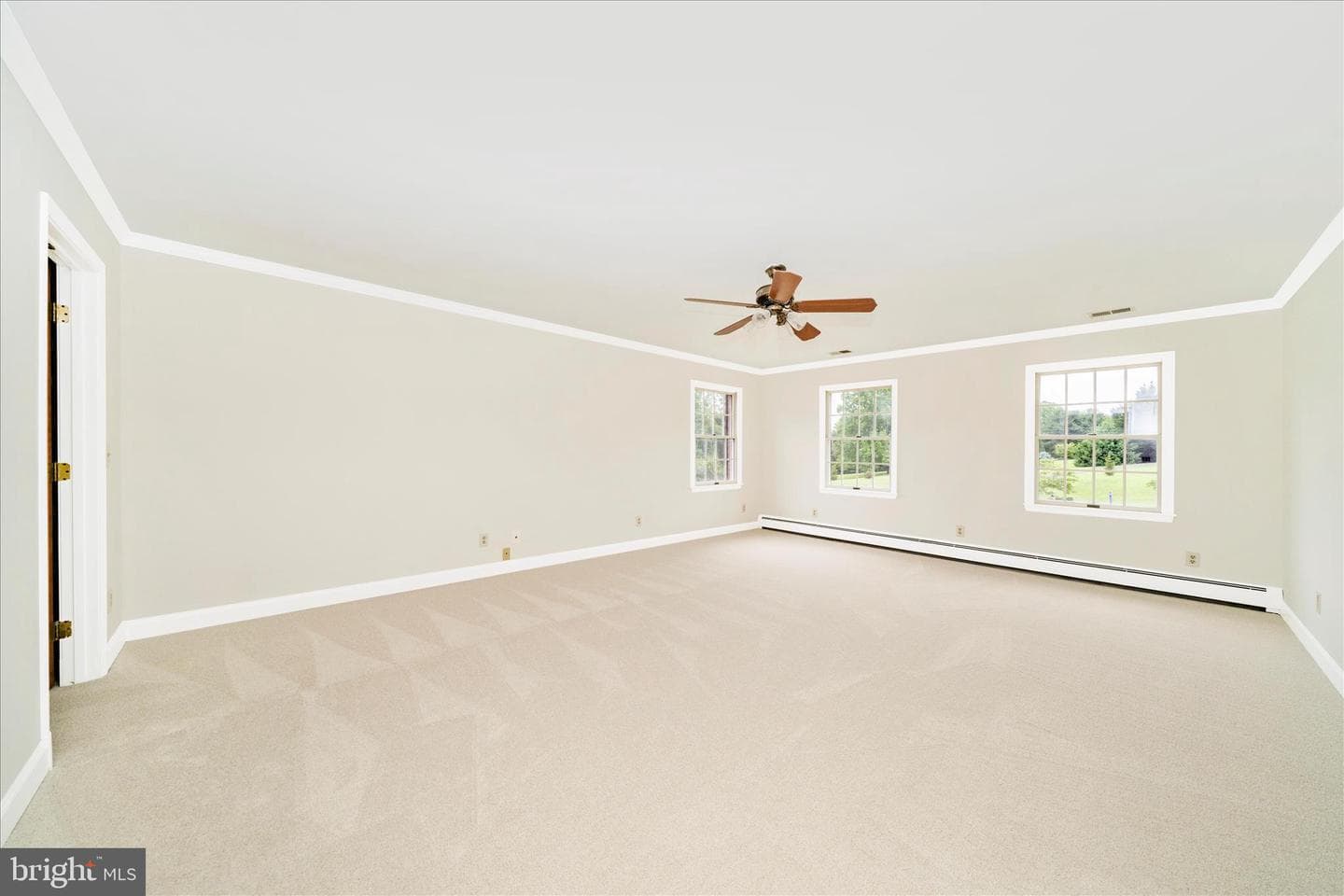 727 Weller Drive photo 27