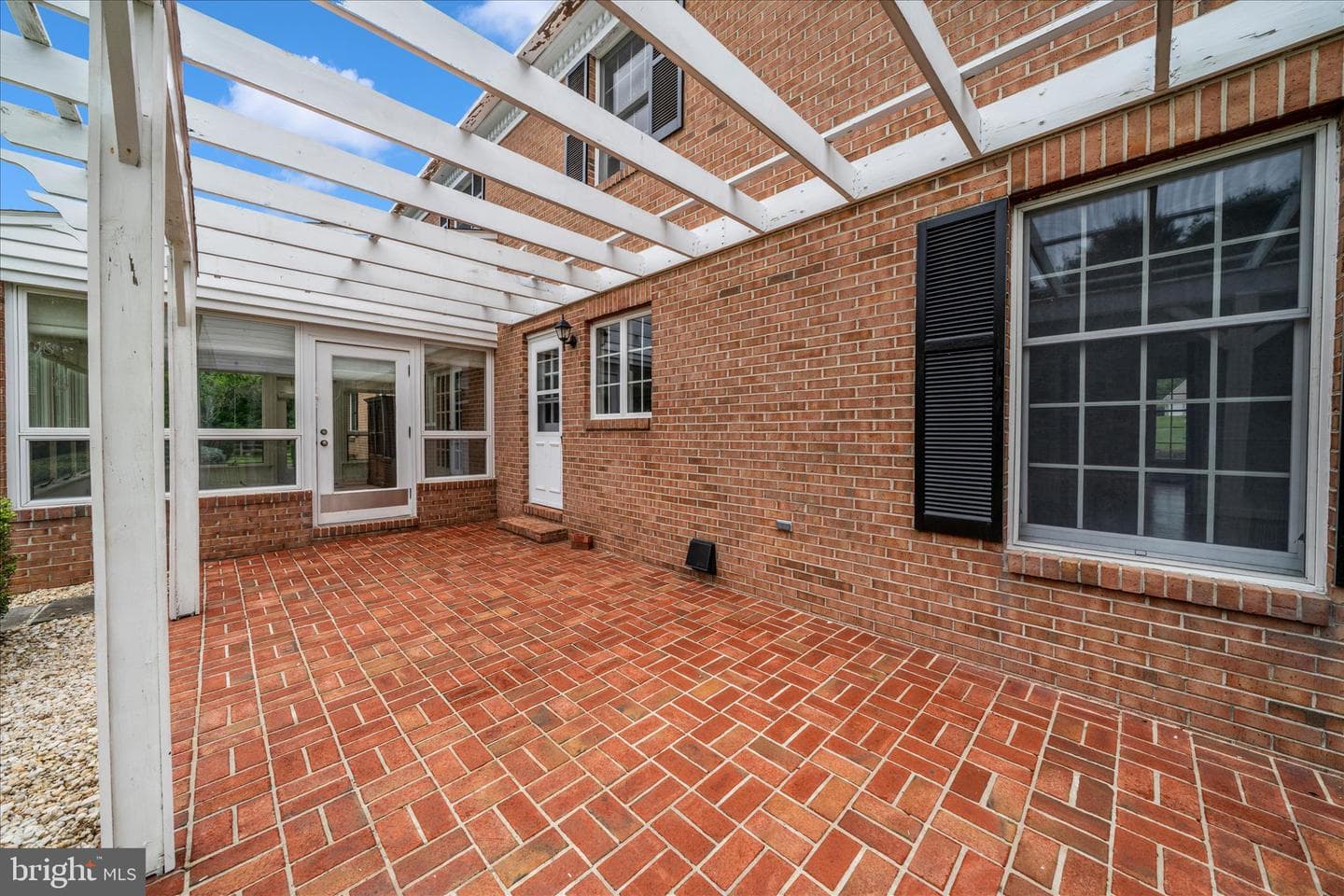 727 Weller Drive photo 44
