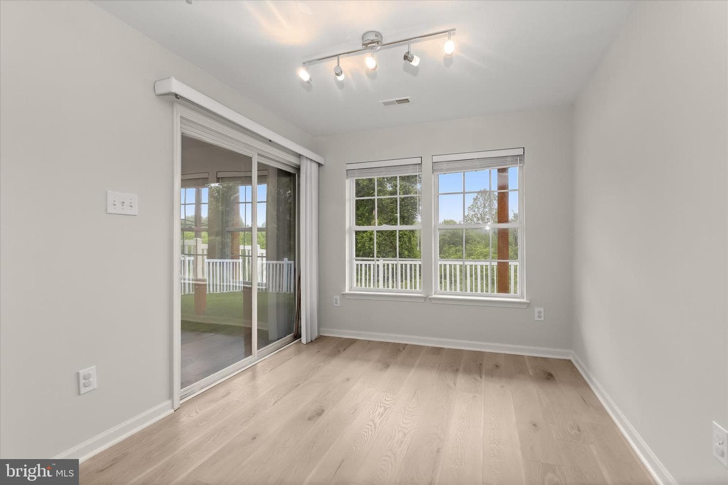 8822 Stonehouse Drive photo 24