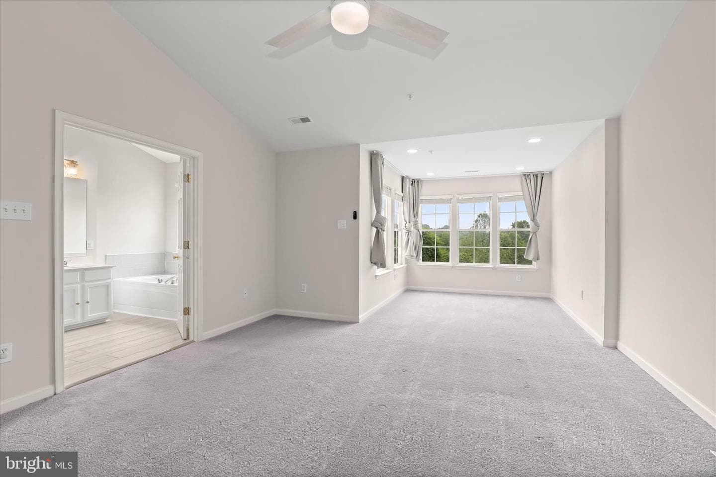 8822 Stonehouse Drive photo 33