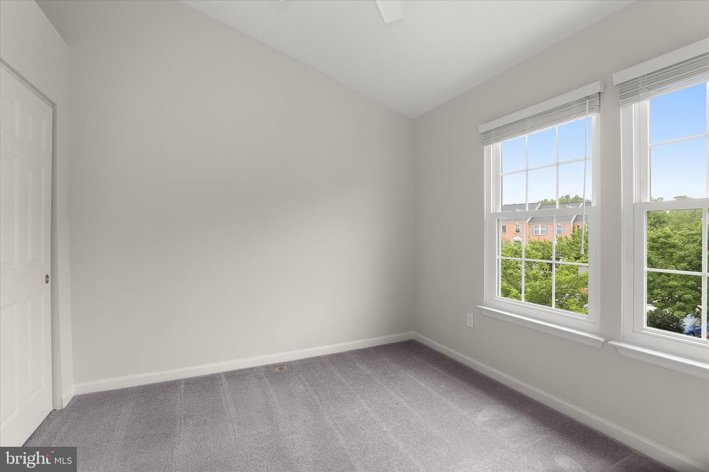 8822 Stonehouse Drive photo 43