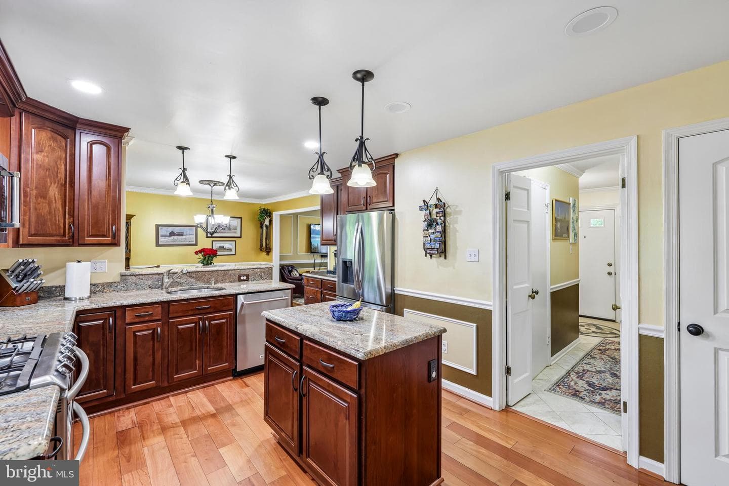 5057 Ten Mills Road photo 16