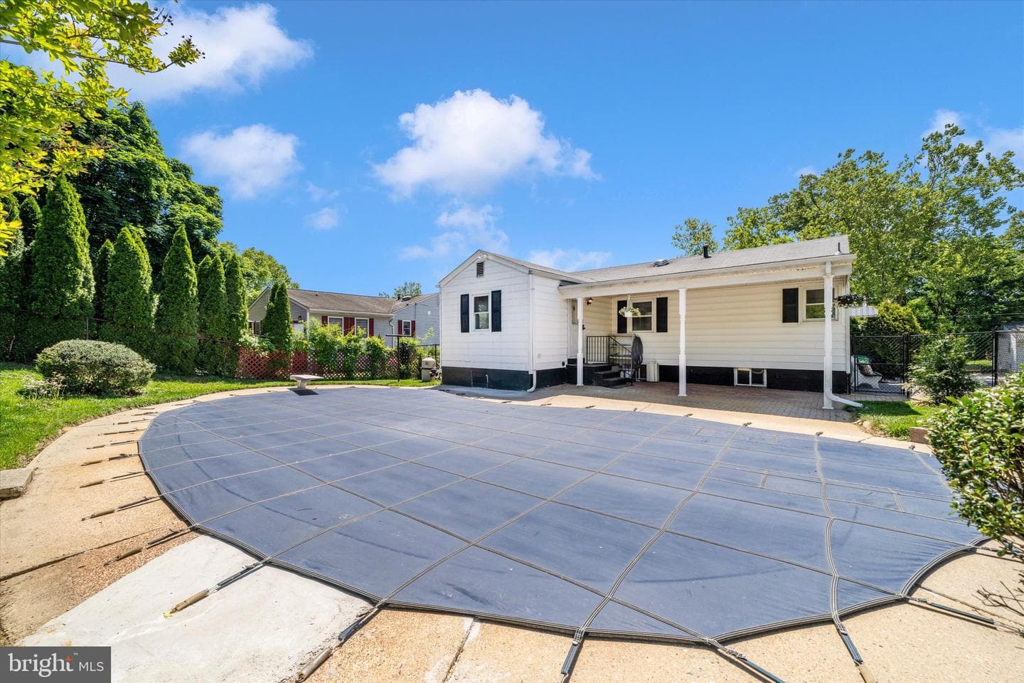 8409 Woodward Street photo 47