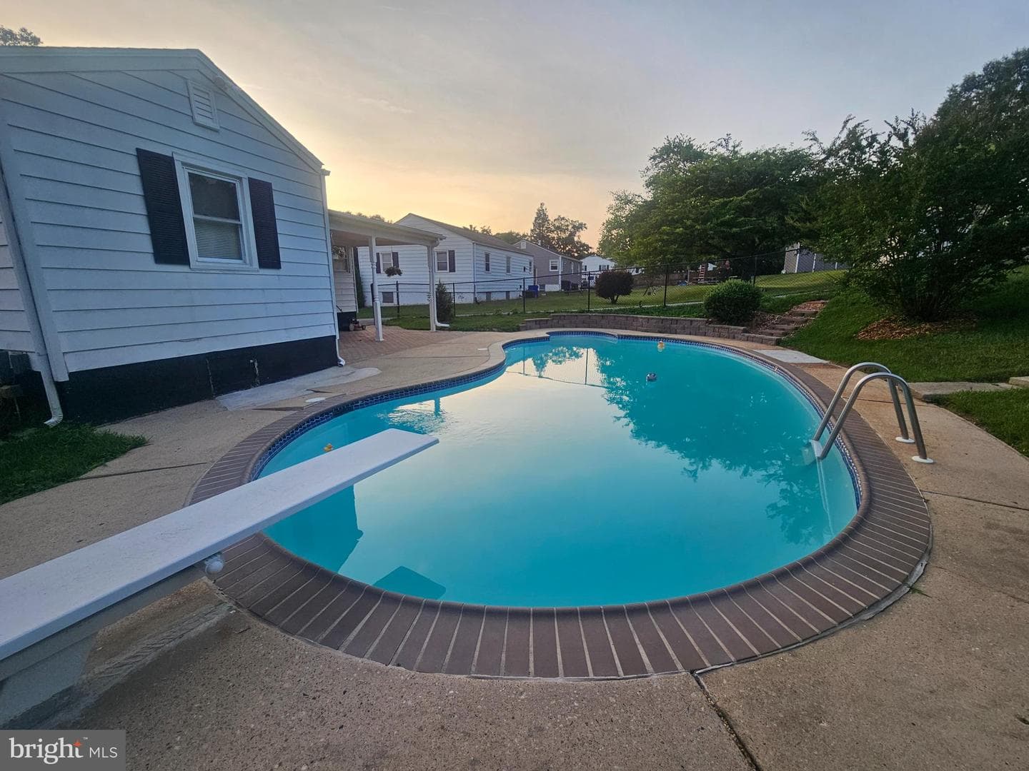 8409 Woodward Street photo 51