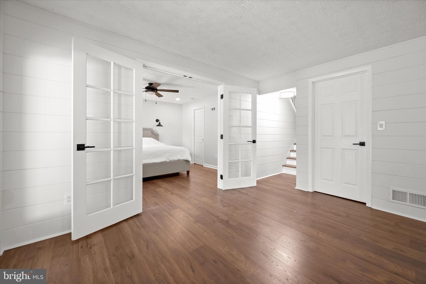 9315 Madison Avenue photo 22