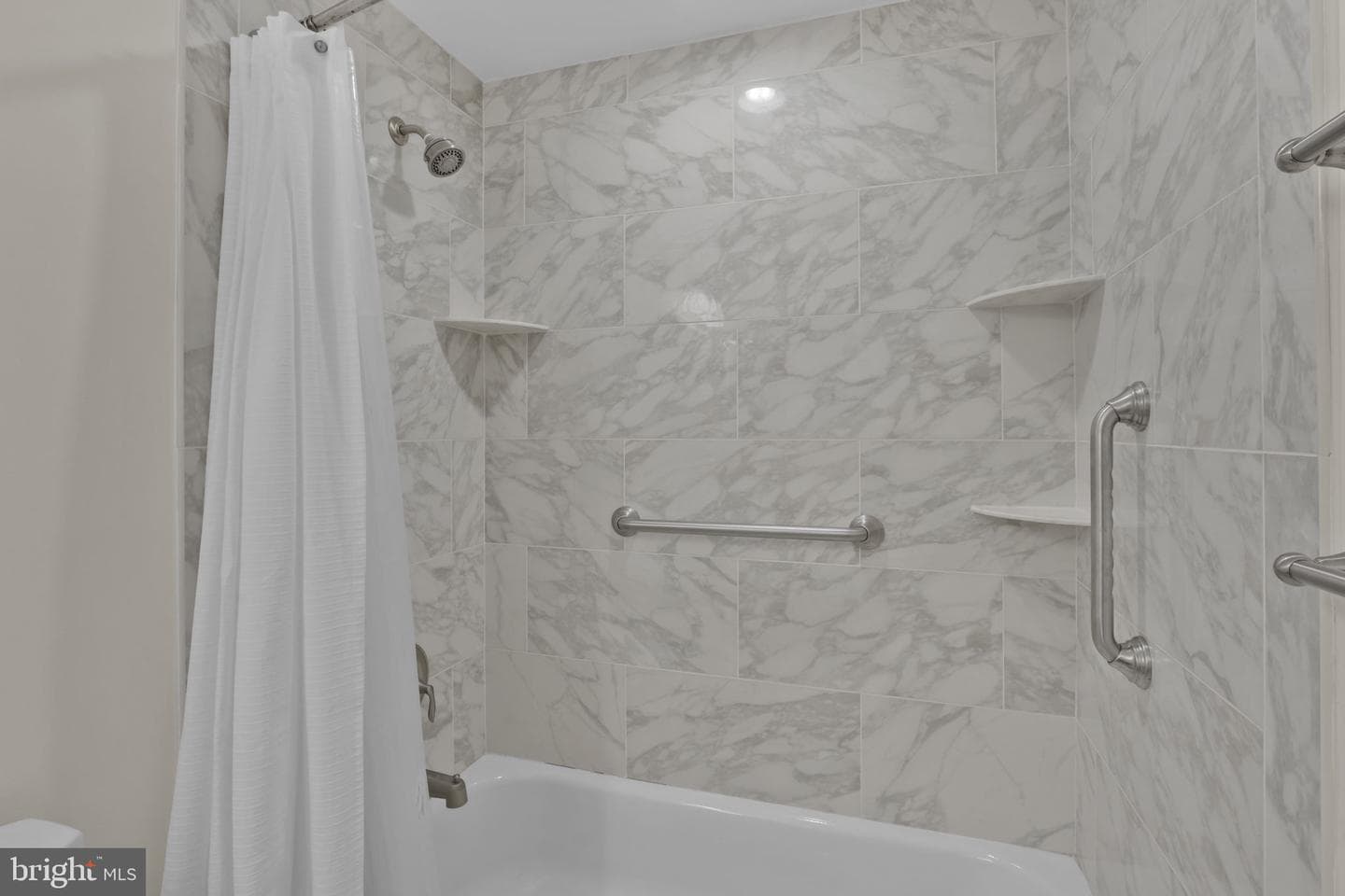 6916 Deerpasture photo 32