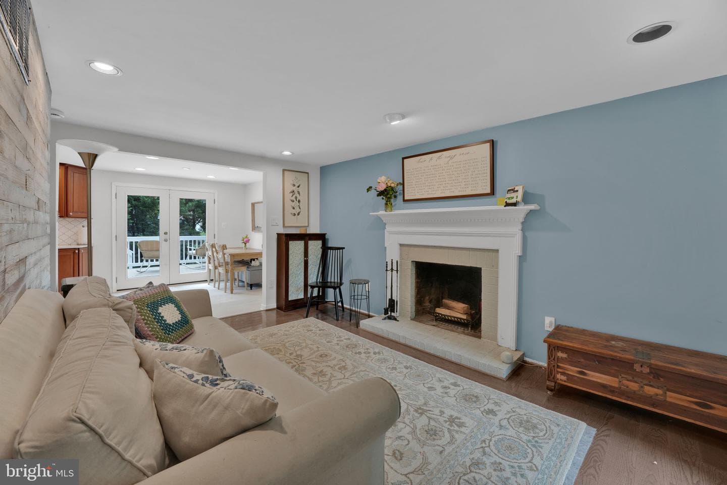 6916 Deerpasture photo 4