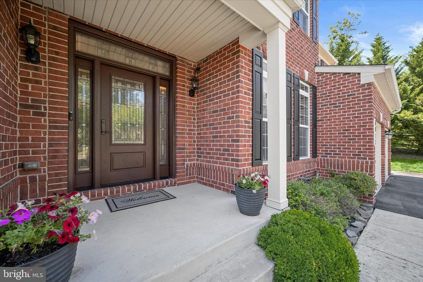 6013 Mary Ann Lane photo 2