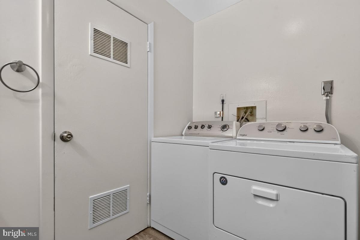 9220 Bridle Path Lane #N photo 14