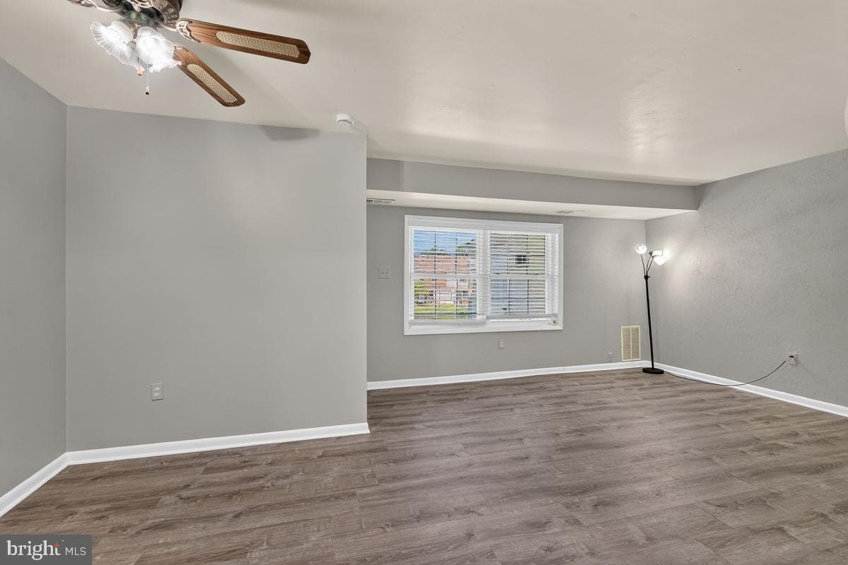 9220 Bridle Path Lane #N photo 3