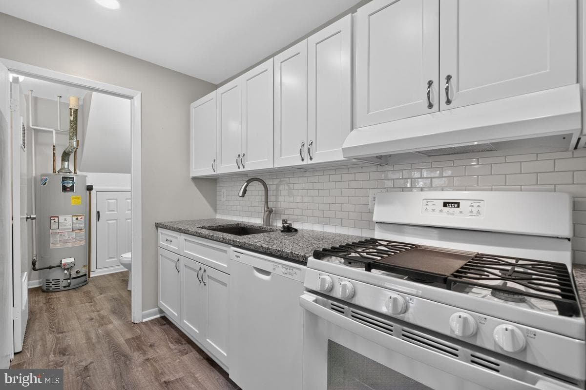 9220 Bridle Path Lane #N photo 7