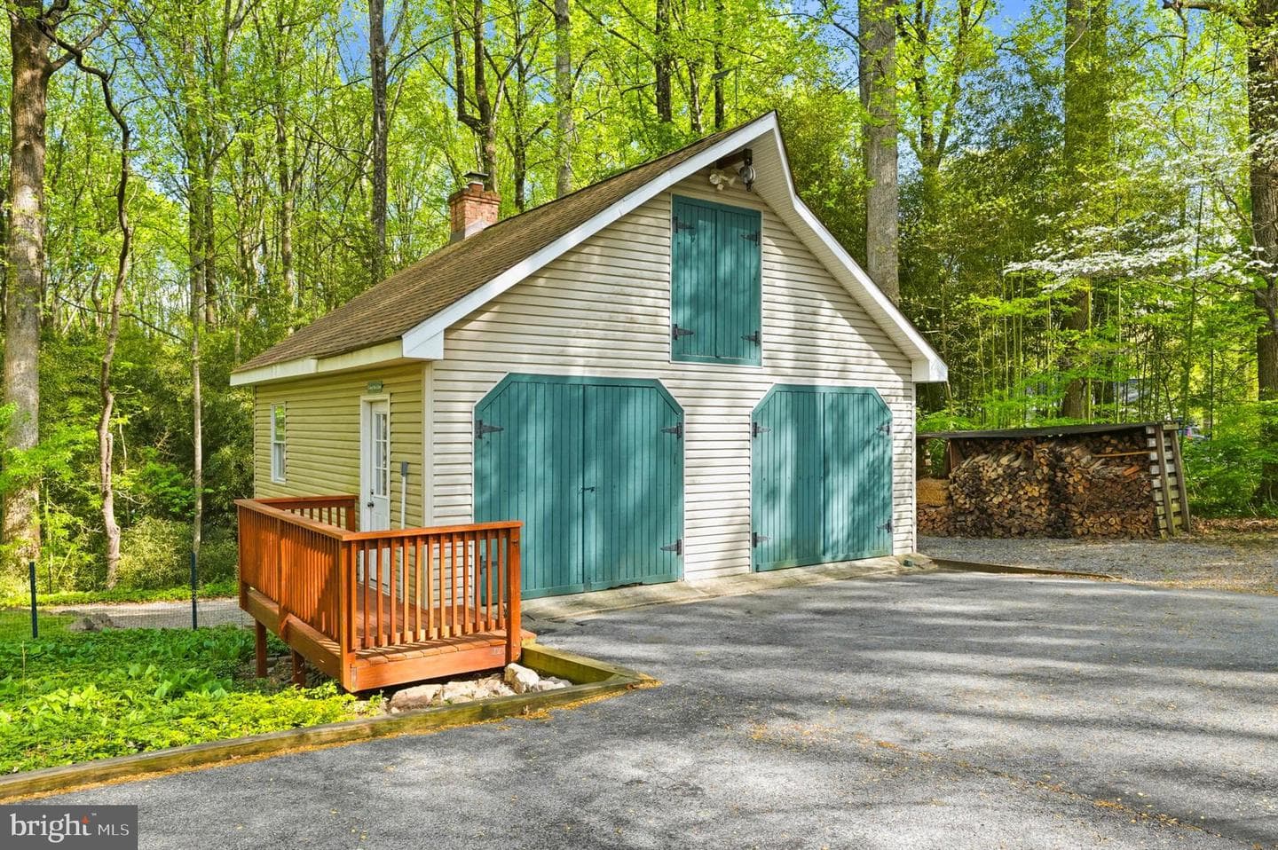 7049 Mink Hollow Road photo 10