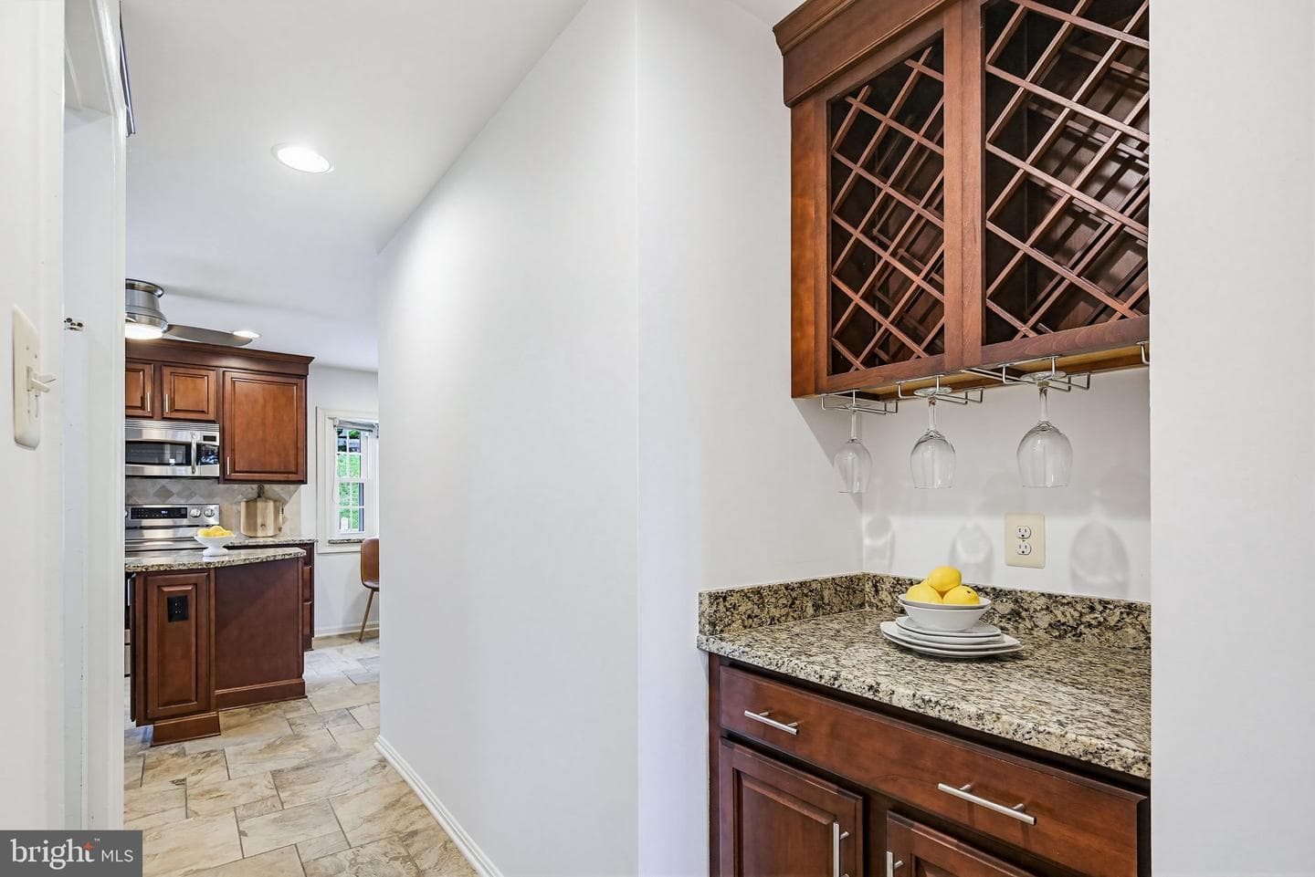 10206 Blandford Way photo 13