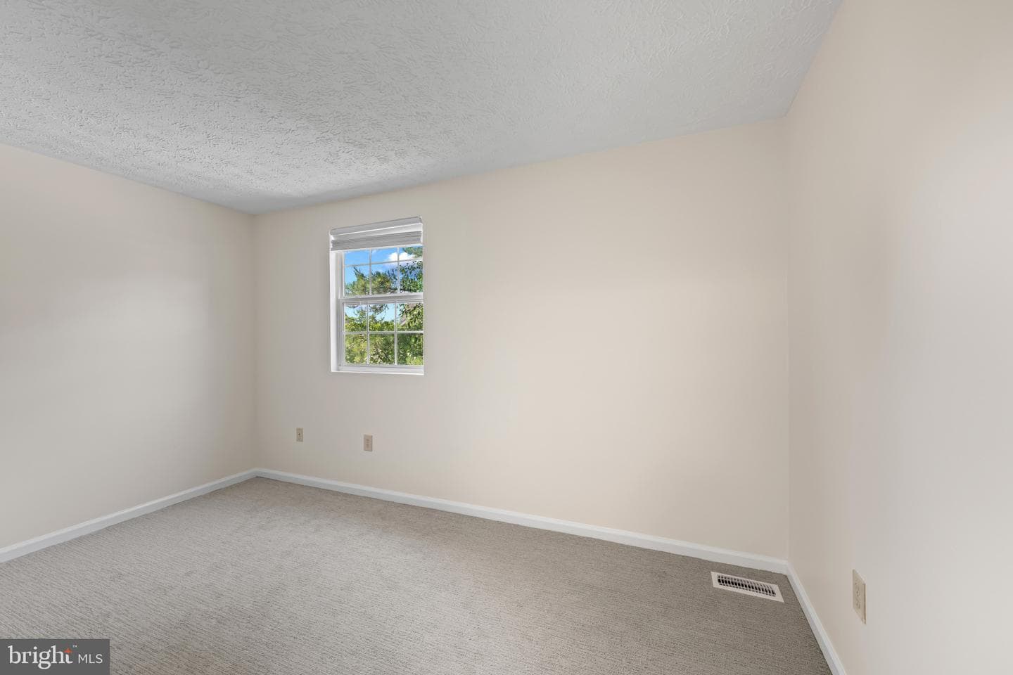 10904 Kathleen Court photo 38