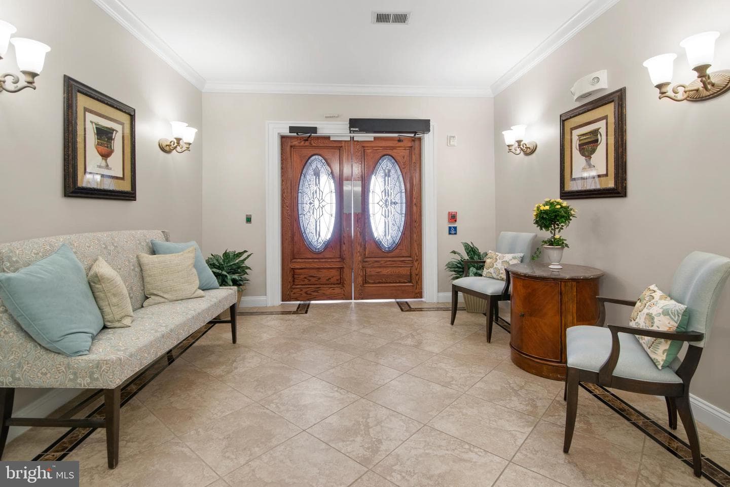 6150 Shadywood Road #403 photo 5