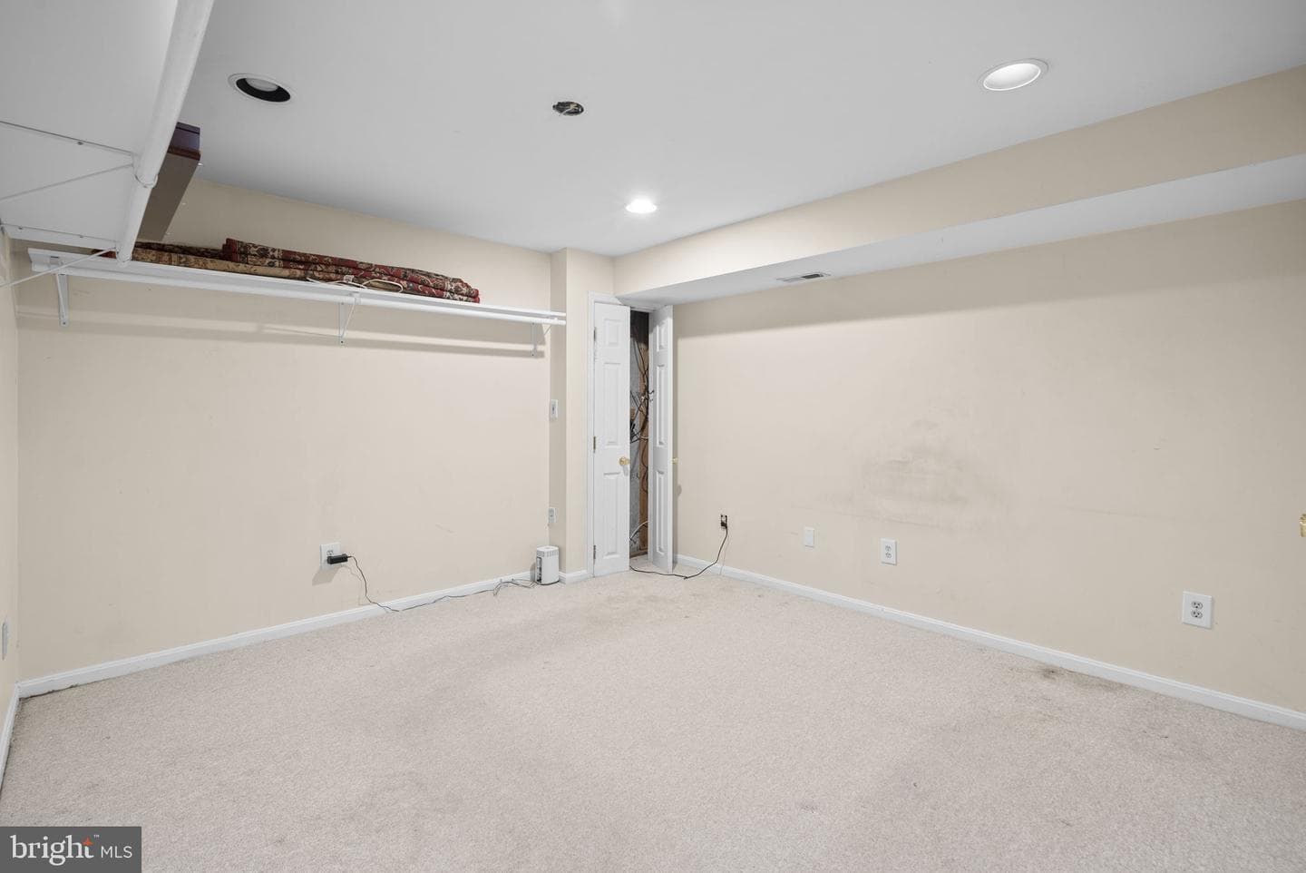 8710 Birkenhead Court photo 32