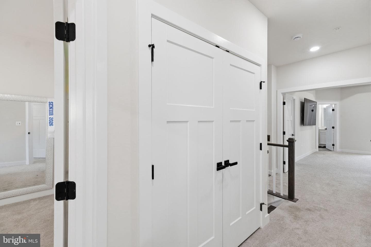 2542 Verona Pl # B photo 3