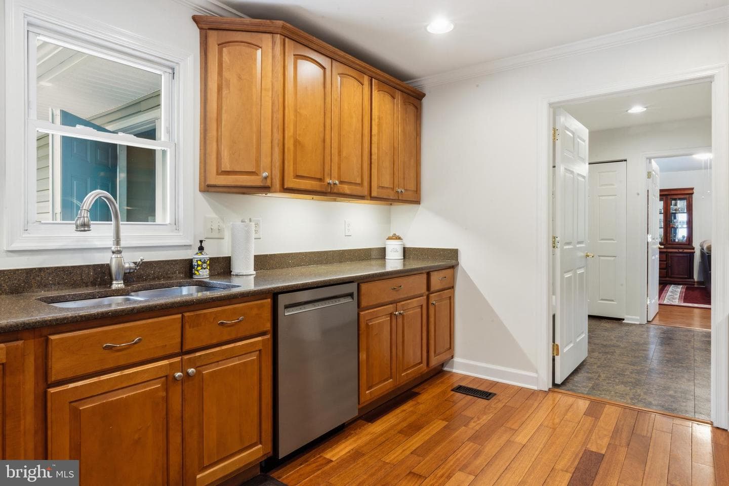 5066 Durham Road W photo 35