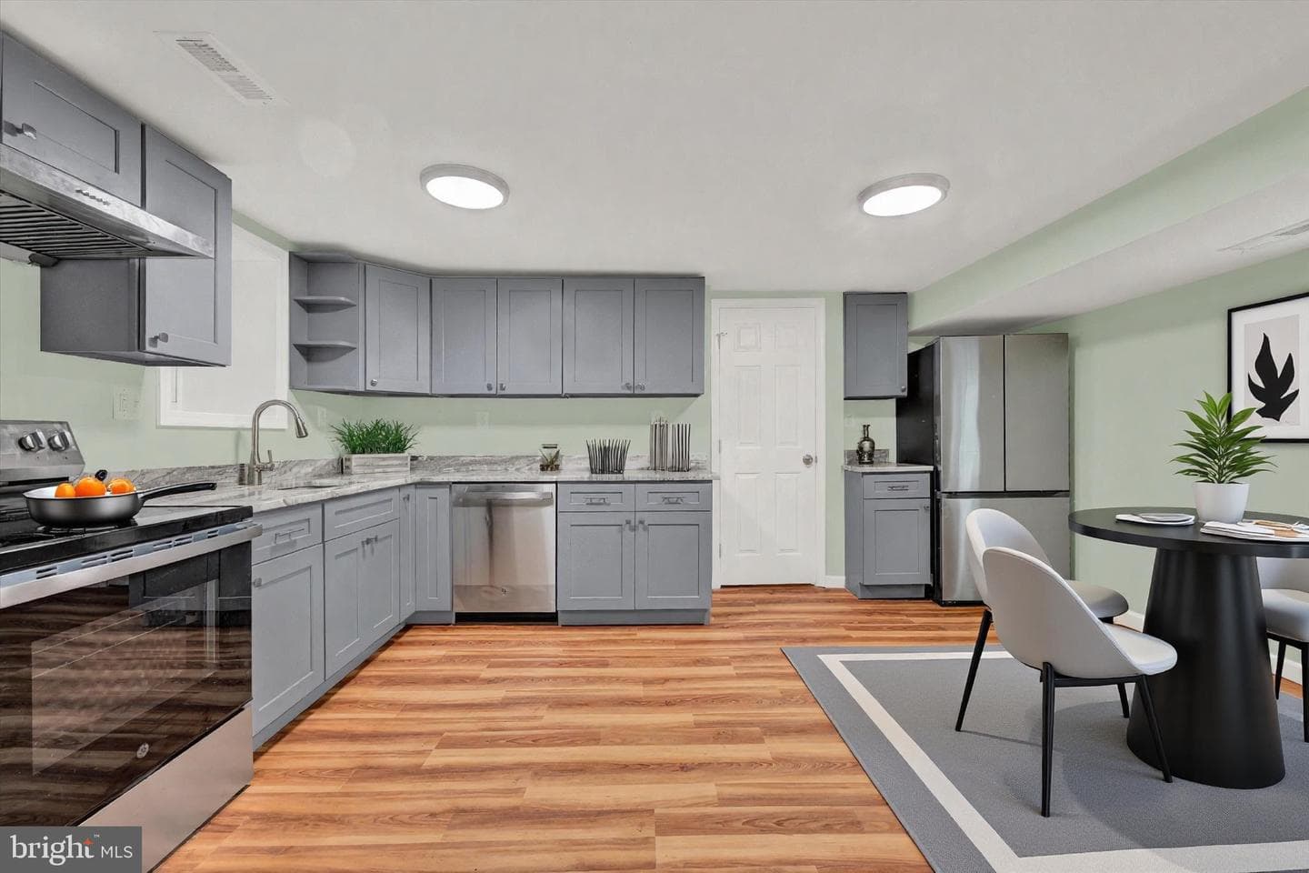 8511 Frederick Road photo 5
