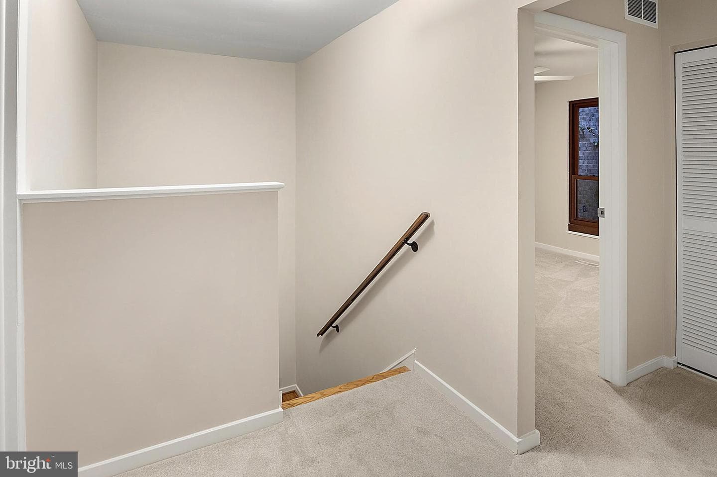 5678 Thicket Lane photo 18
