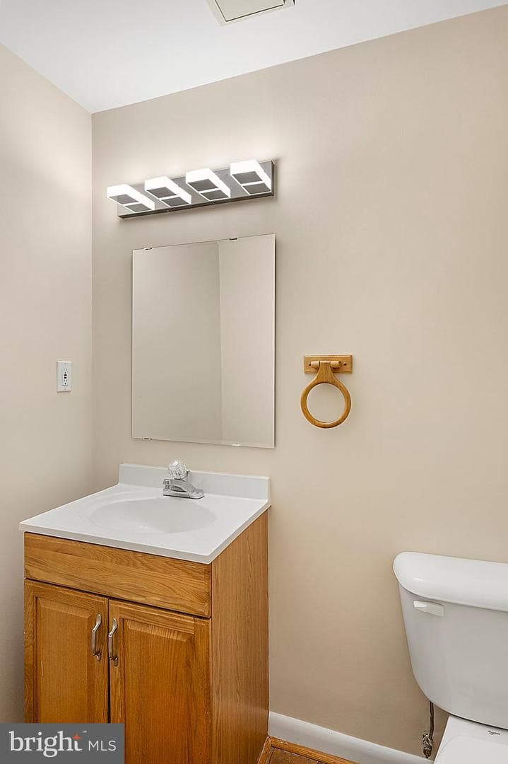 5678 Thicket Lane photo 34