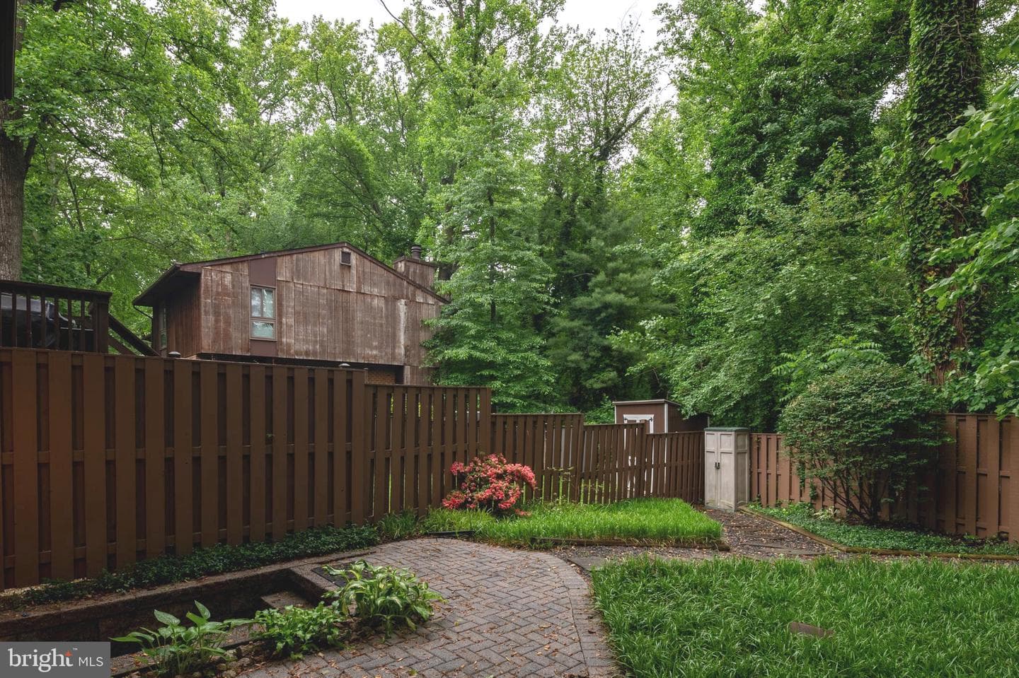 5678 Thicket Lane photo 38