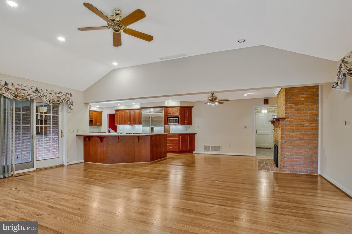 3814 Spring Meadow Drive photo 14