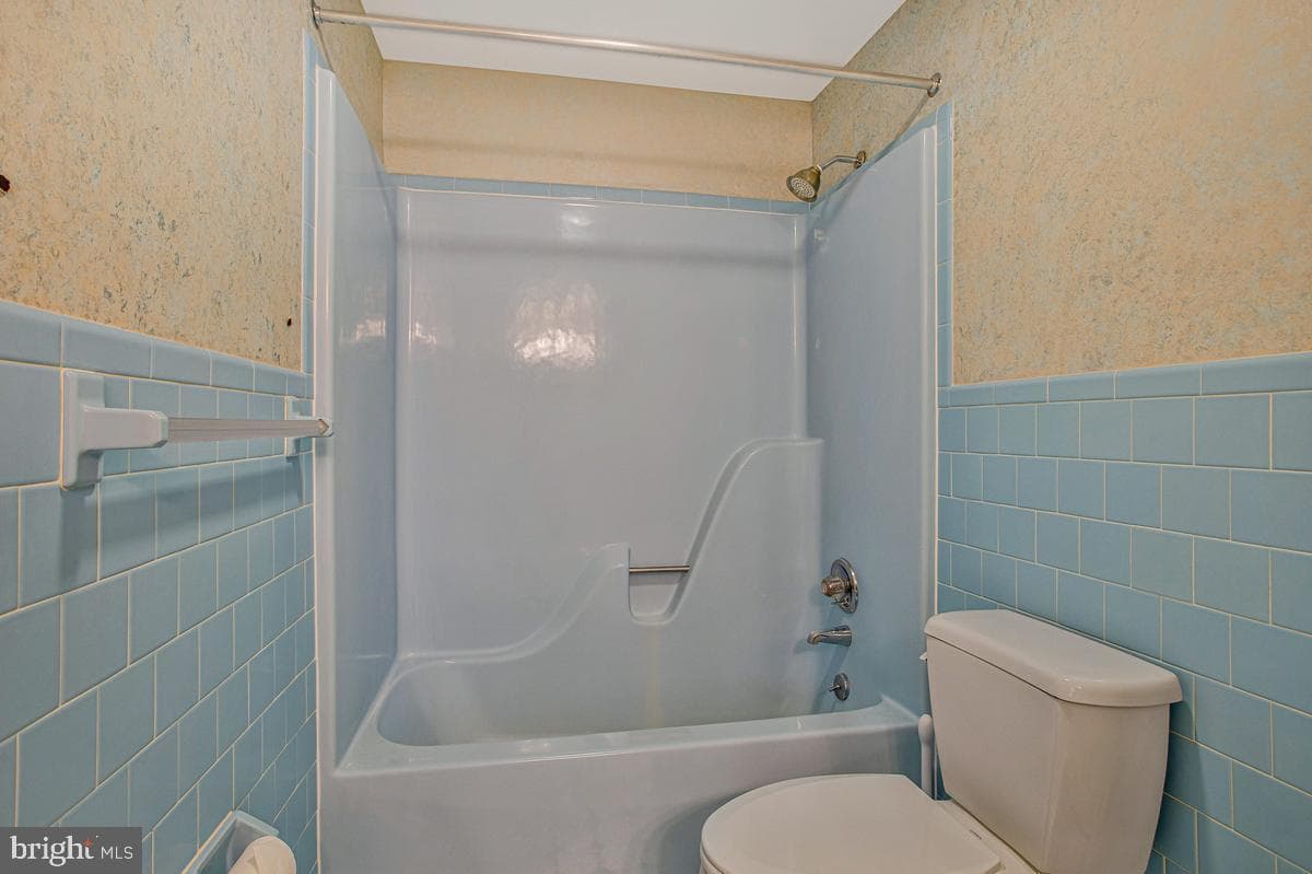 3814 Spring Meadow Drive photo 46