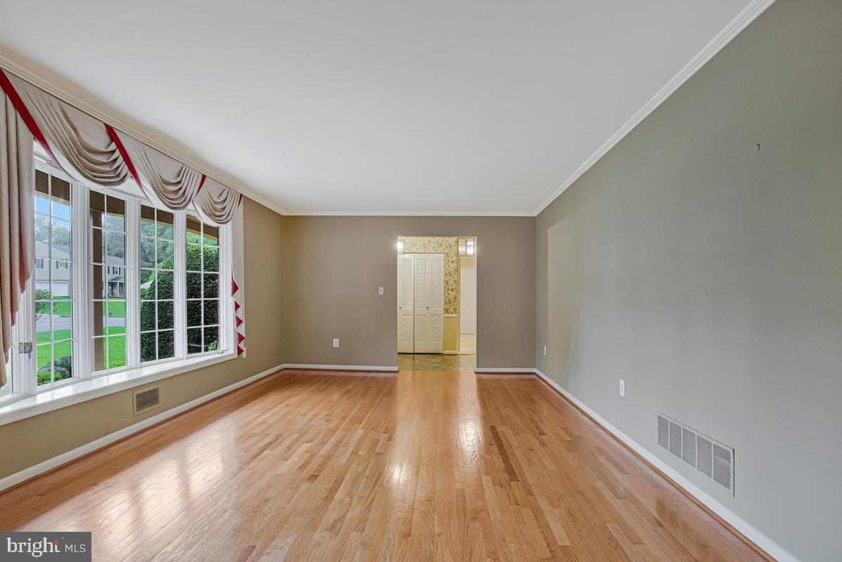 3814 Spring Meadow Drive photo 7