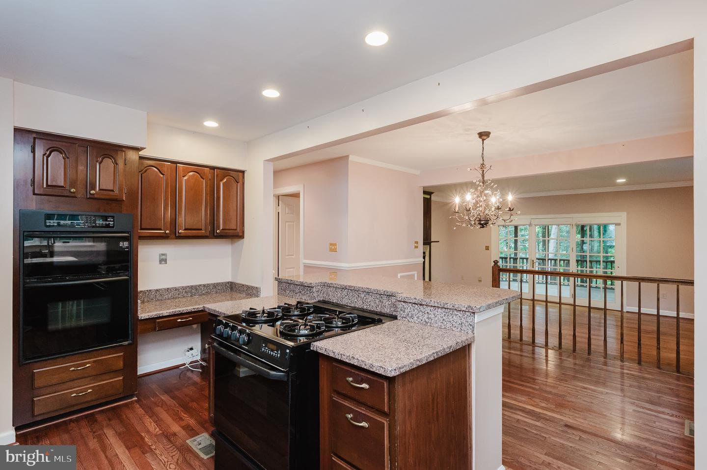 9724 Robert Jay Way photo 16