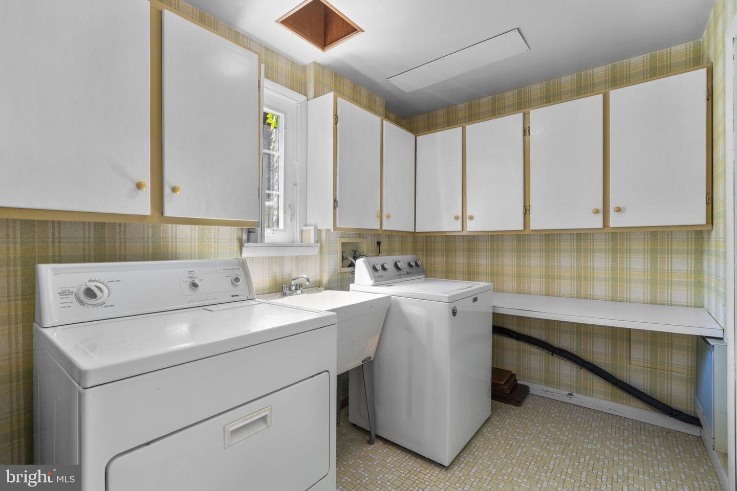 9187 Furrow Avenue photo 45