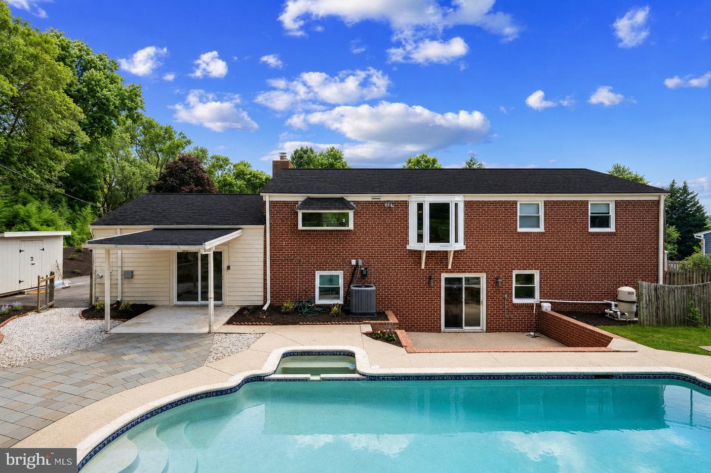3906 Foxhill Drive photo 8