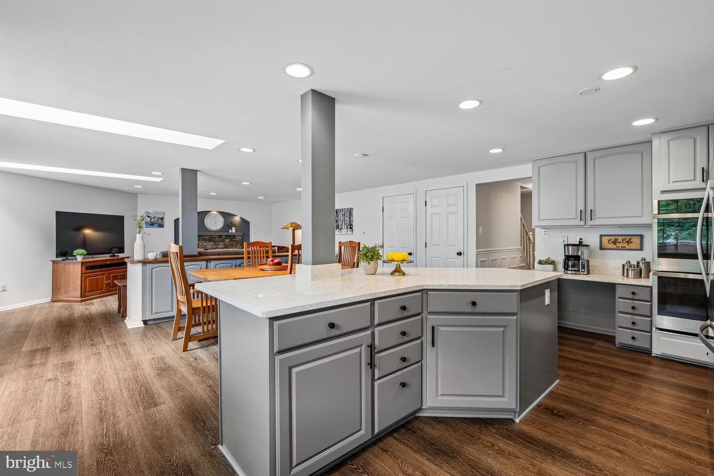 8044 Red Jacket Way photo 19