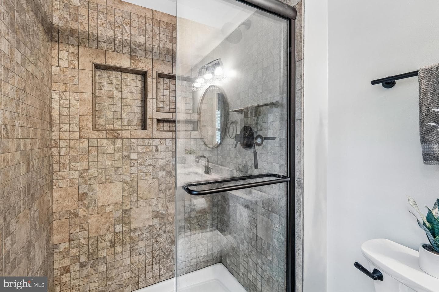 8044 Red Jacket Way photo 40