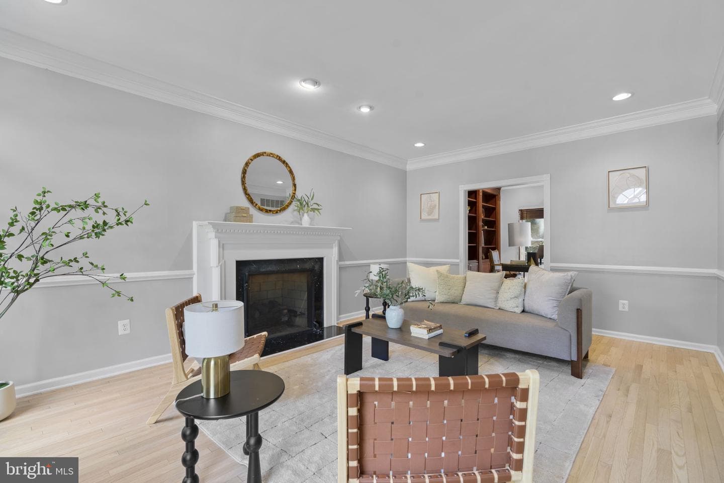 7036 River Oak Court photo 3