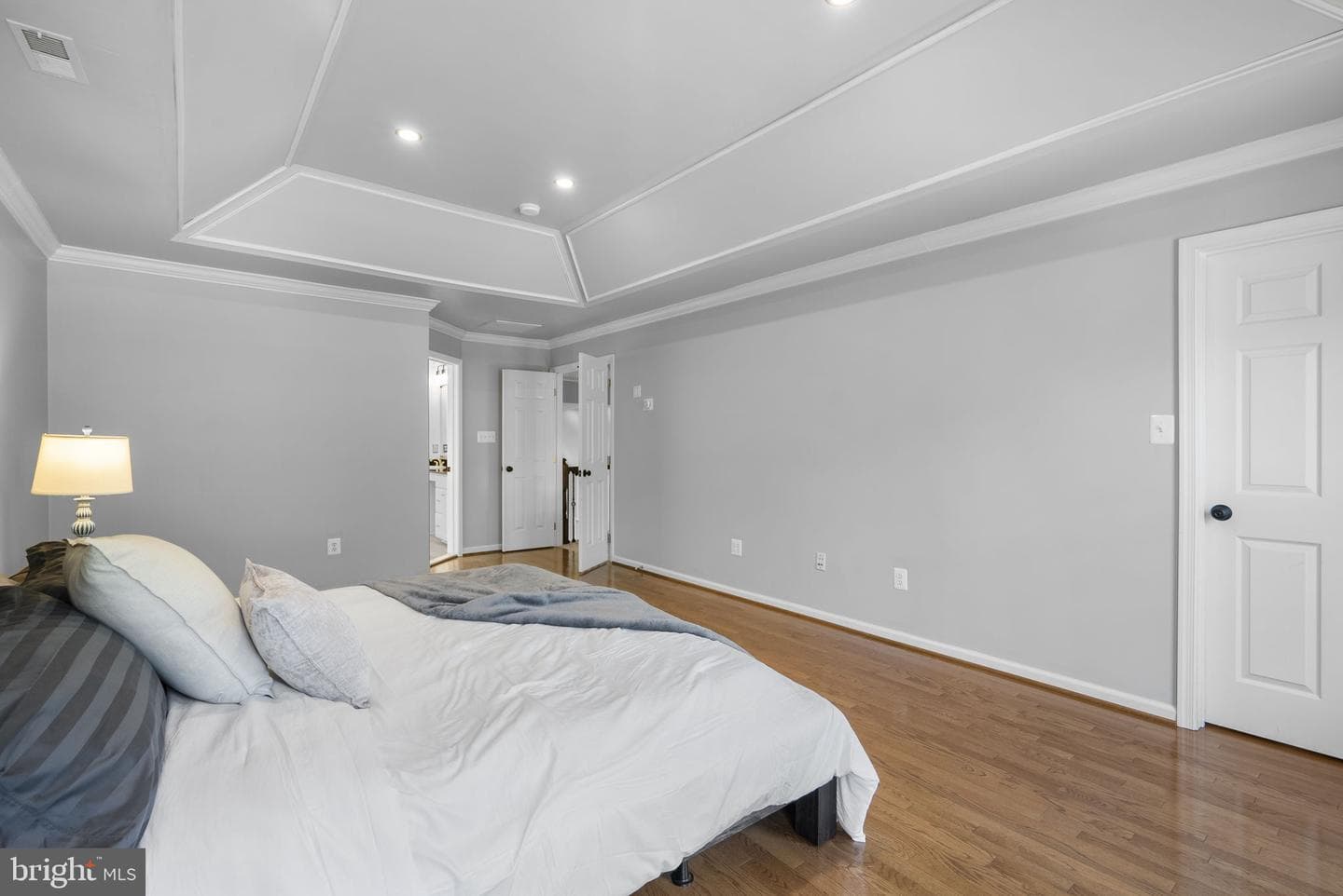 7036 River Oak Court photo 35