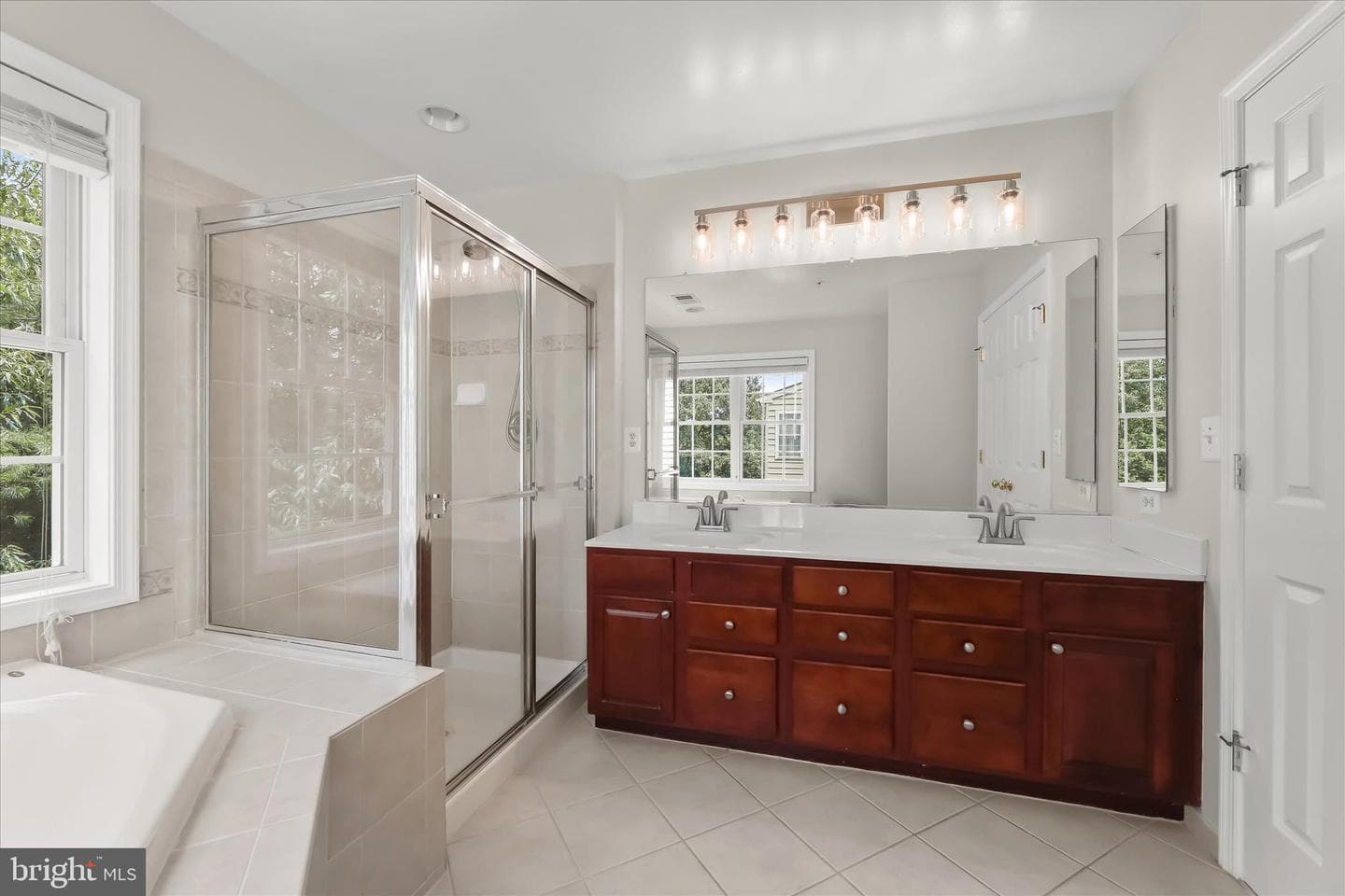 8876 Montjoy Place photo 37