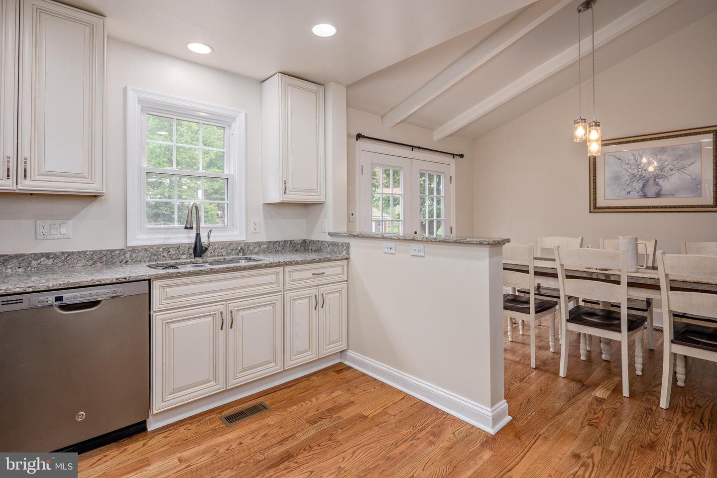 5444 Wolf River Lane photo 7