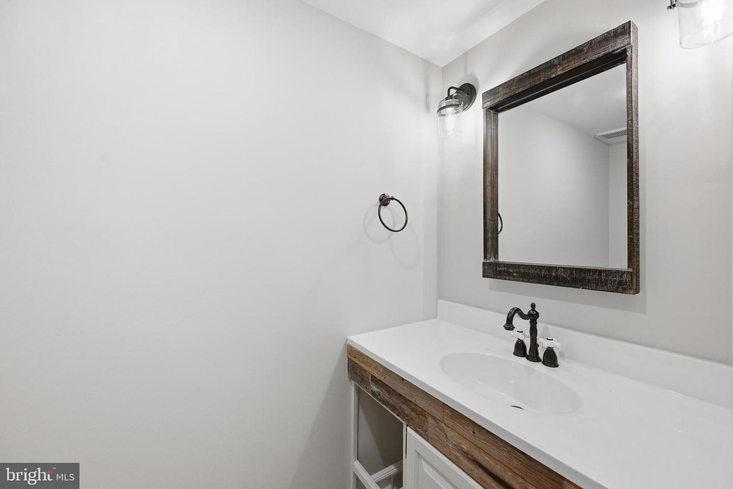 4945 Reedy Brook Lane photo 9