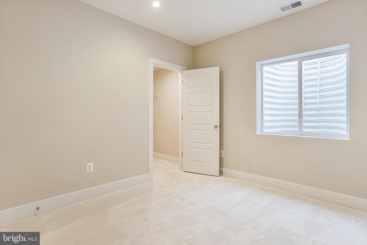 4996 Ilchester Road photo 65